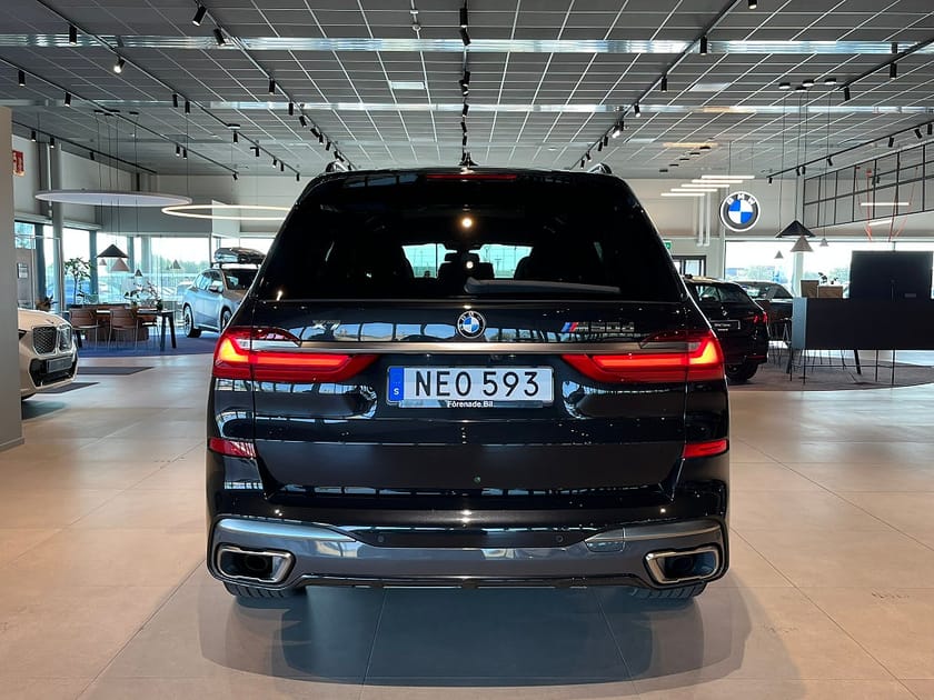 Bild 5 av BMW X7 M50d M Sport D/A Pro B&W Massage Pano Sky-Lounge Drag