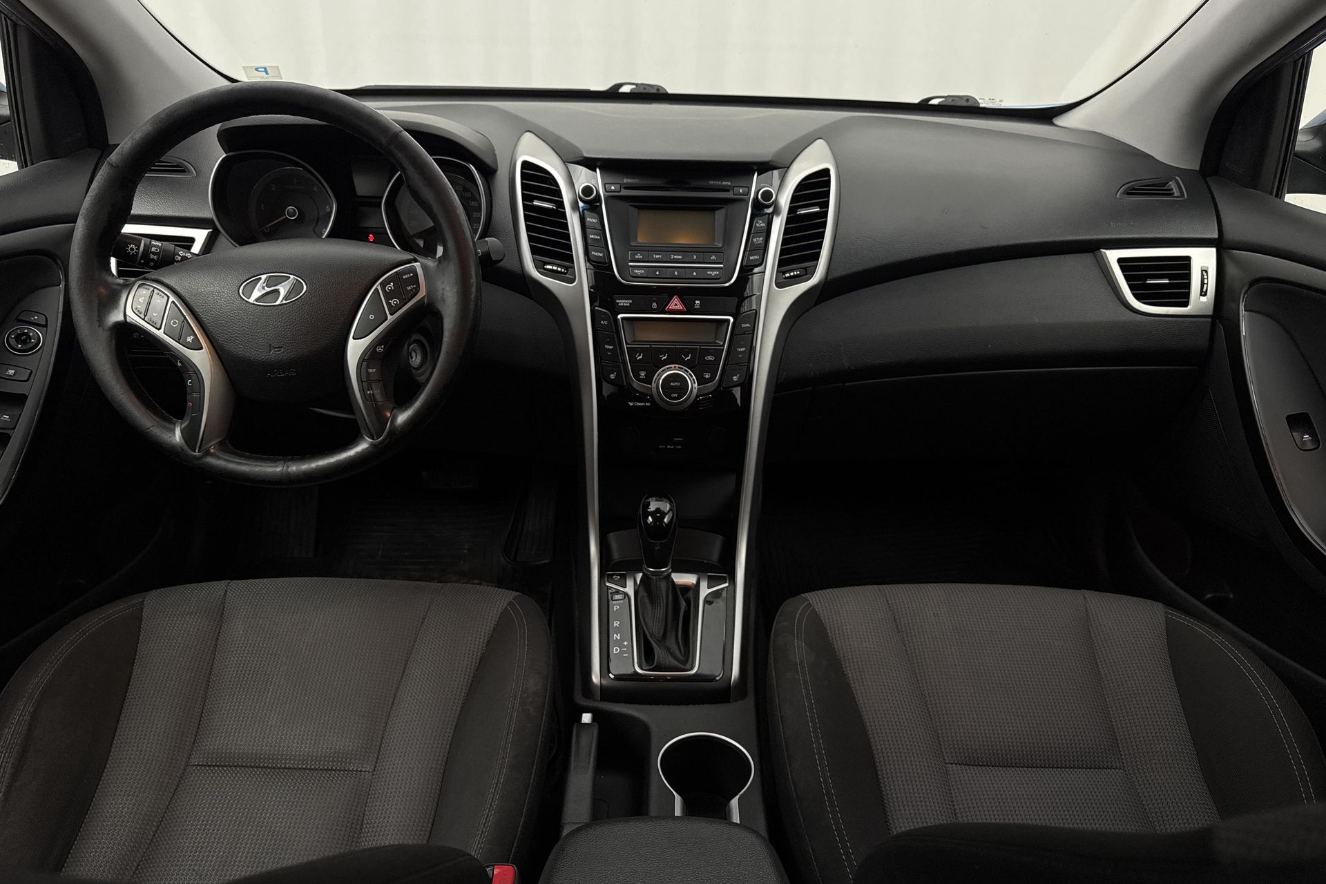 Hyundai i30 1.6 CRDi 2015, bild 7/10