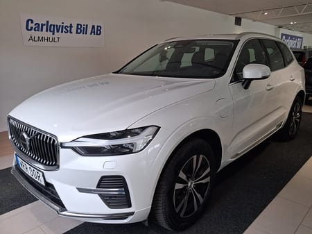 Volvo XC60 T6 Recharge Core Bright plug in AWD 350HK Panorama