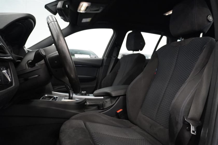 Bild 5 av BMW 320d xDrive Touring M Sport PDC Drag