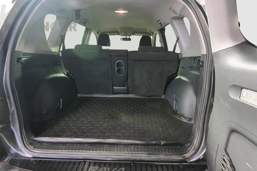 Bild 4 av Toyota RAV4 2.0 CVT BUSINESS DRAG V-HJUL
