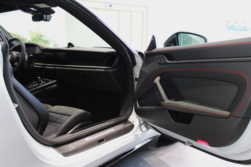 Bild 5 av Porsche 911 Carrera 4 GTS 992.2