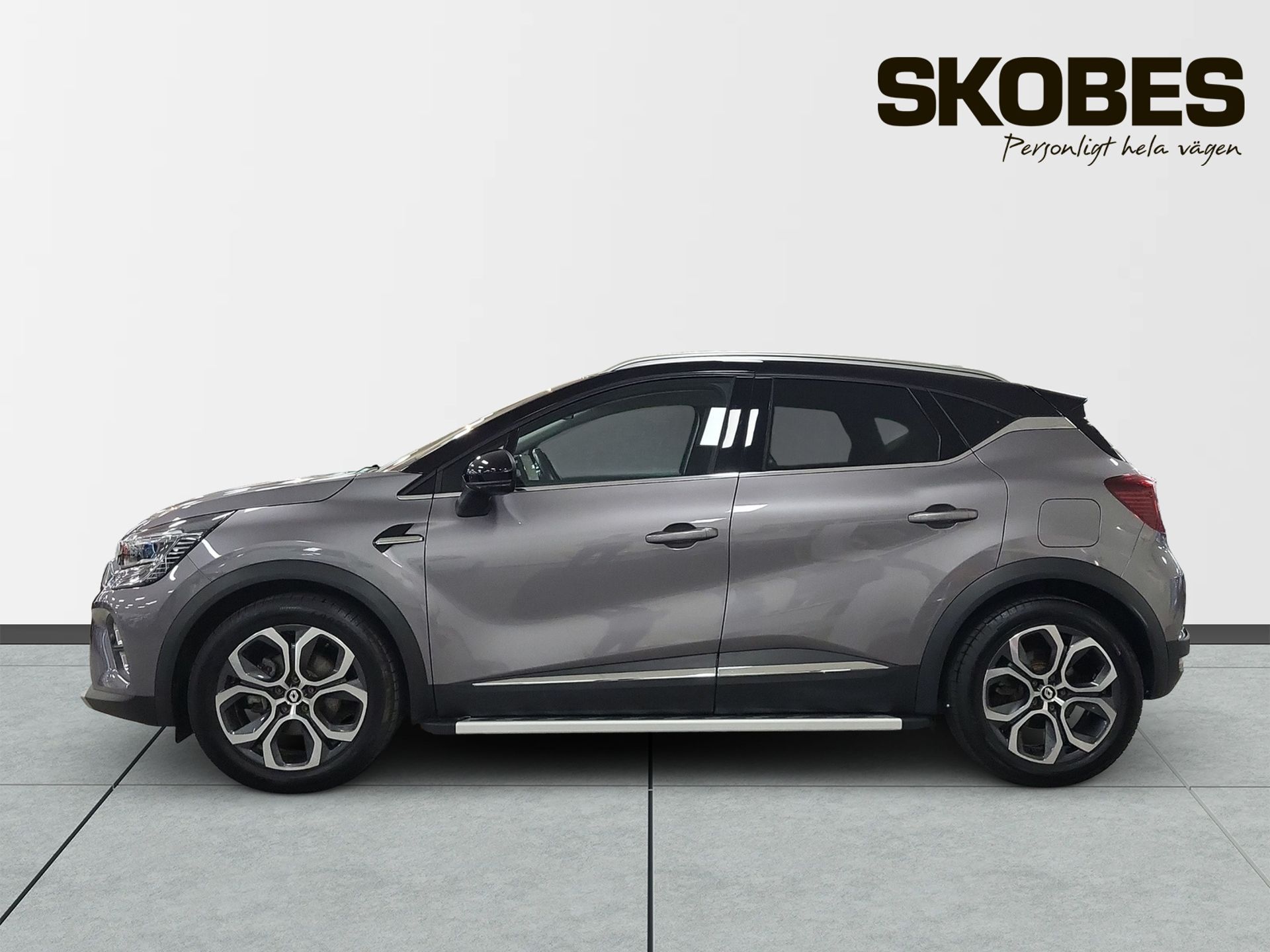 Renault Captur PHEV 160 Intens CVT III 2022, photo 4/10