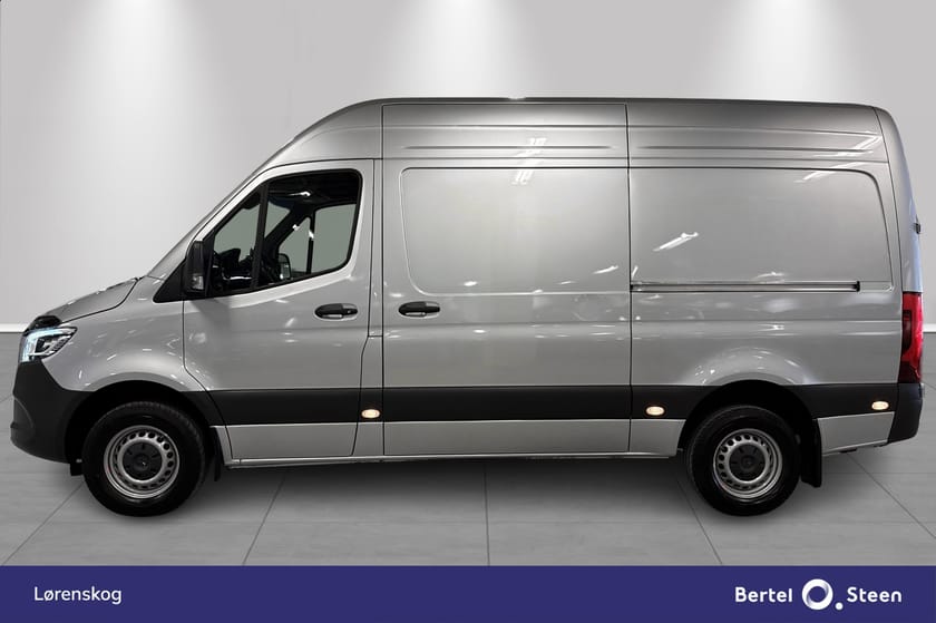 Bilde 2 av Mercedes-Benz Sprinter 317 CDI RWD Panel Van | Webasto | AdCruise | CarPlay | Ryggekamera