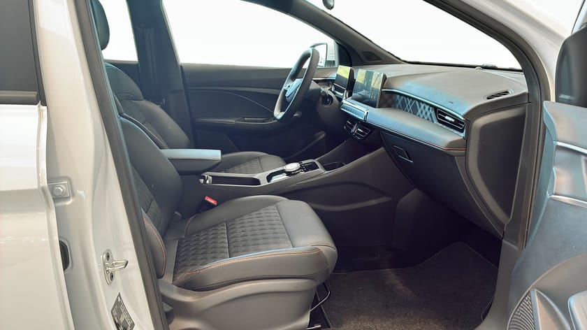 Bild 3 av MG 3 Hybrid+ Luxury