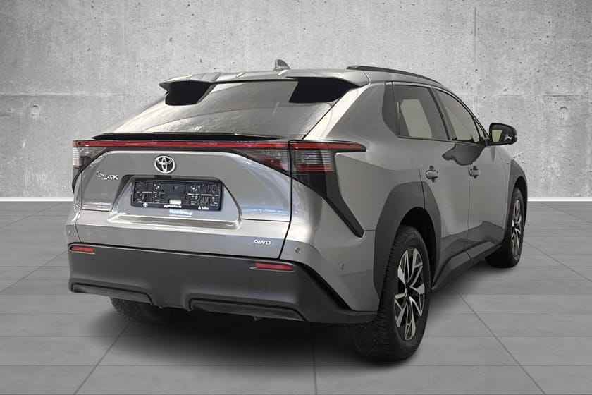 Bilde 5 av Toyota bZ4X