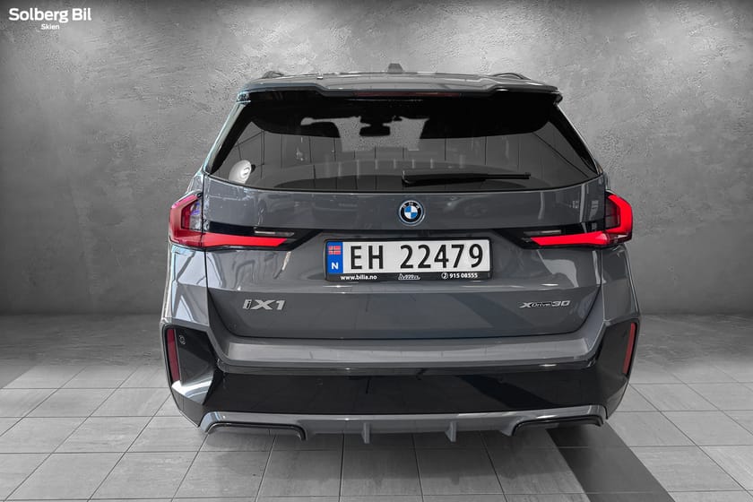 Bilde 5 av BMW iX1 xDrive30 FULLY/ HARMAN&KARDON/ 360.K/ HUD/ HENGER.F