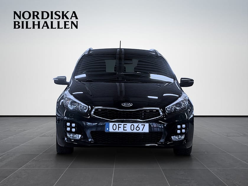 Bild 2 av Kia cee'd_sw 1.6 CRDi GT-Line Backkamera Bluetooth GPS