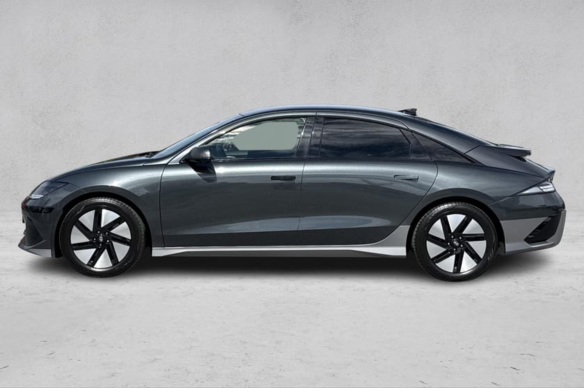 Bilde 2 av Hyundai Ioniq 6 77kWh AWD Premium | LED MATRIX | 360-KAM | P.ASSIST