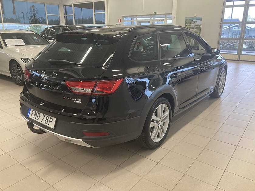 Bild 5 av SEAT Leon X-Perience SC 1.6TDI 115HK 4Drive Backkamera Drag