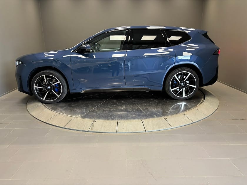 Bild 2 av BMW iX3 50 xDrive M Sport DEMO