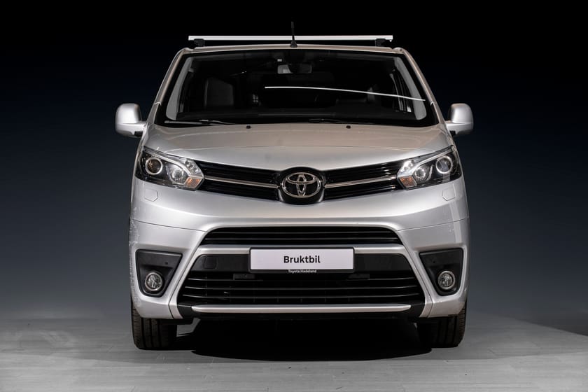 Bilde 2 av Toyota Proace 2.0 D-4D 122HK L1|Krok|Kamera|Innredning|Cruise|BT|DAB