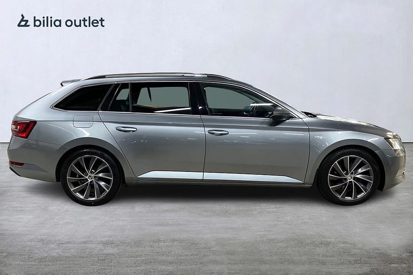 Bild 4 av Škoda Superb Kombi Skoda 2.0 TDI 4x4 Business Edition L&K 190hk Navi Drag