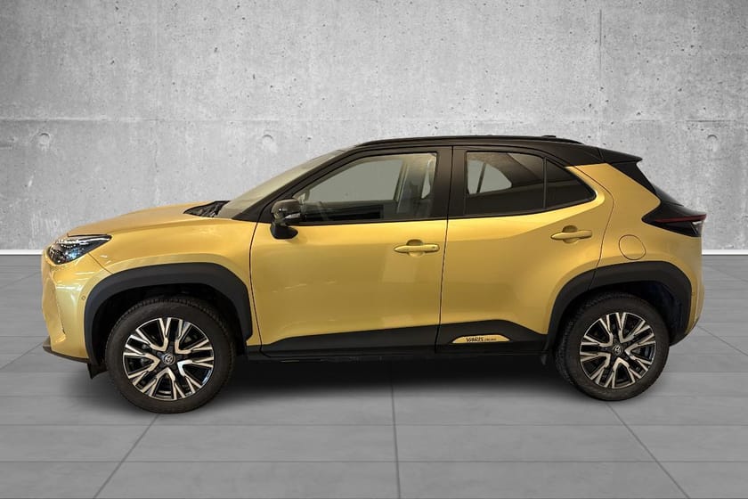 Bilde 2 av Toyota Yaris Cross Hybrid AWD-i Executive Bitone/4x4/1 eier/ny service/