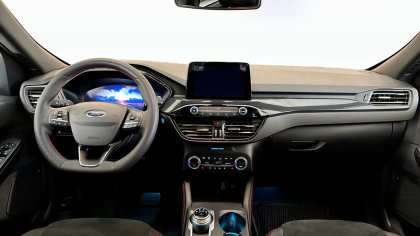 Bild 4 av Ford Kuga Plug-In Hybrid ST-Line Plug-In,Drag - 2023,PL fr 4790/månaden 18 månader