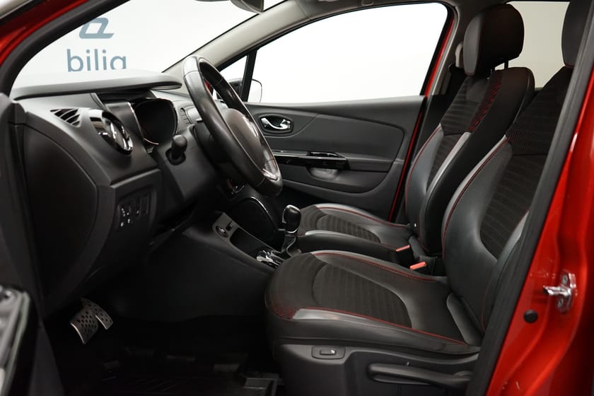 Bild 5 av Renault Captur TCe120 En Svensk Klassiker Röd A, Dragkrok