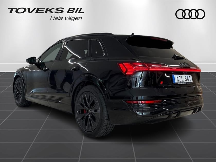 Bild 3 av Audi Q8 55 e-tron quattro quattro, 408hk, 2024