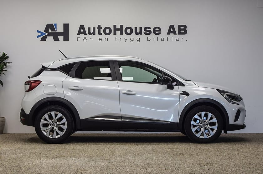 Bild 3 av Renault Captur 1.0 TCe Zen CarPlay P-Sensorer LED Keyless Garanti