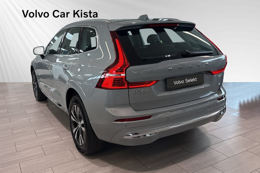 Bild 4 av Volvo XC60 T6 Core Special Edition Drag Panorama B-Kamera