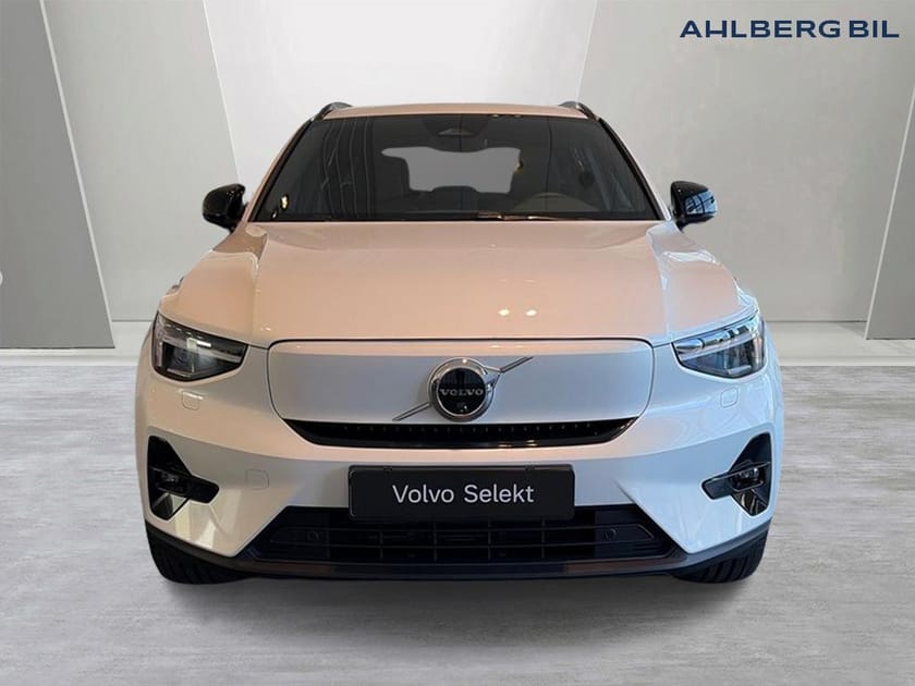 Bild 5 av Volvo EX40 Single Motor Extended Range ⚪Single ExtendedRange Plus SE. 360kamera, Drag,  Adaptiv farthållare, Navi, H/K Sound, Klimatpaket
