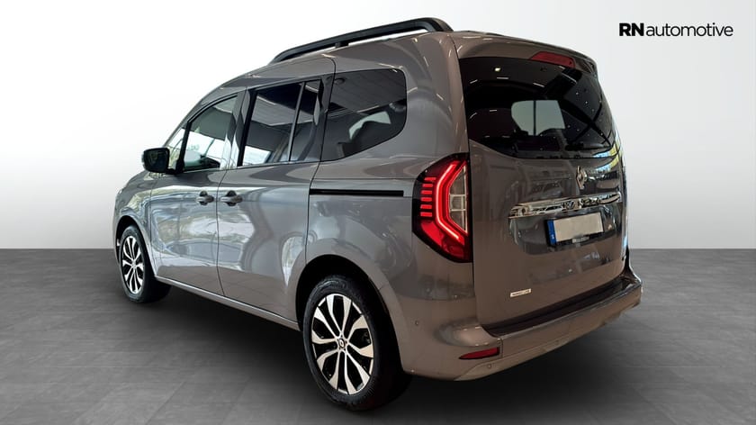 Bild 3 av Renault Kangoo Family E-Tech | | Backkamera | 360° sensorer | 5-sits |