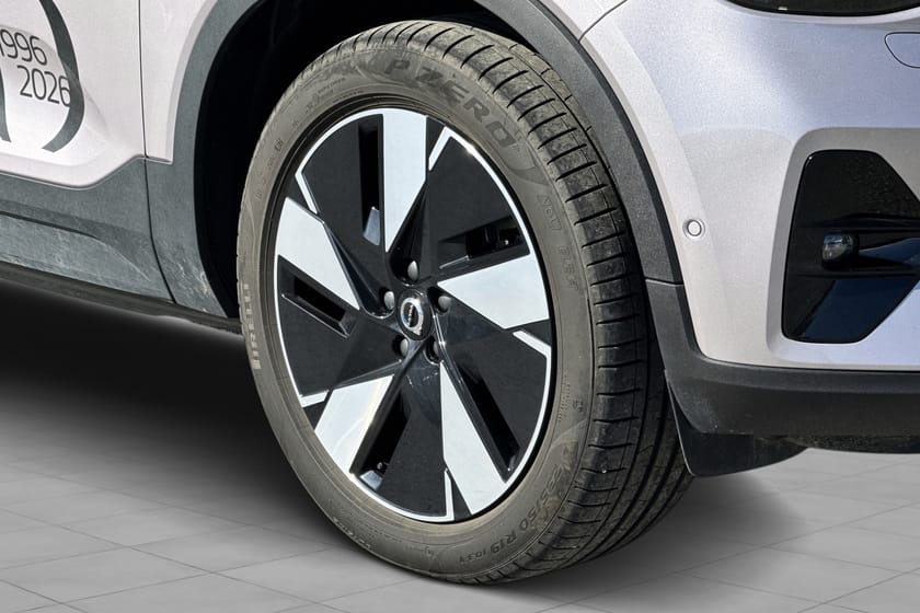 Bilde 4 av Volvo EX40 Twin Motor Ultra PureOneCoating/Krok 1.800kg/360kam++