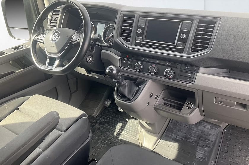 Bild 5 av Volkswagen Crafter 35 2.0 TDI L3H2 Drag Inredd 3-sits Kamera Värmare MOMS