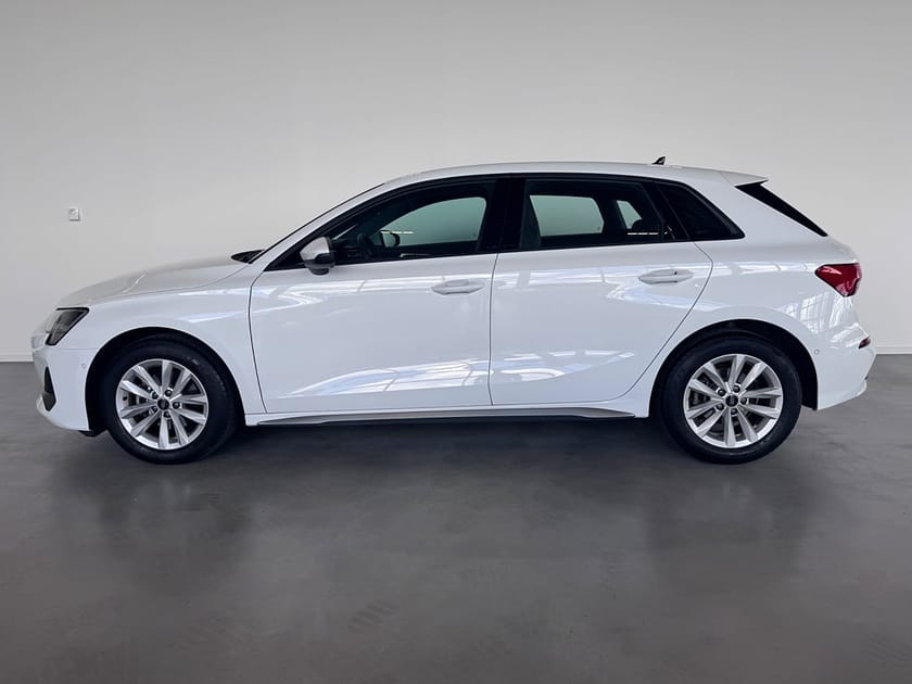 Bild 2 av Audi A3 Sportback 35 TFSI S Tronic | Kamera | CarPlay | Cockpit