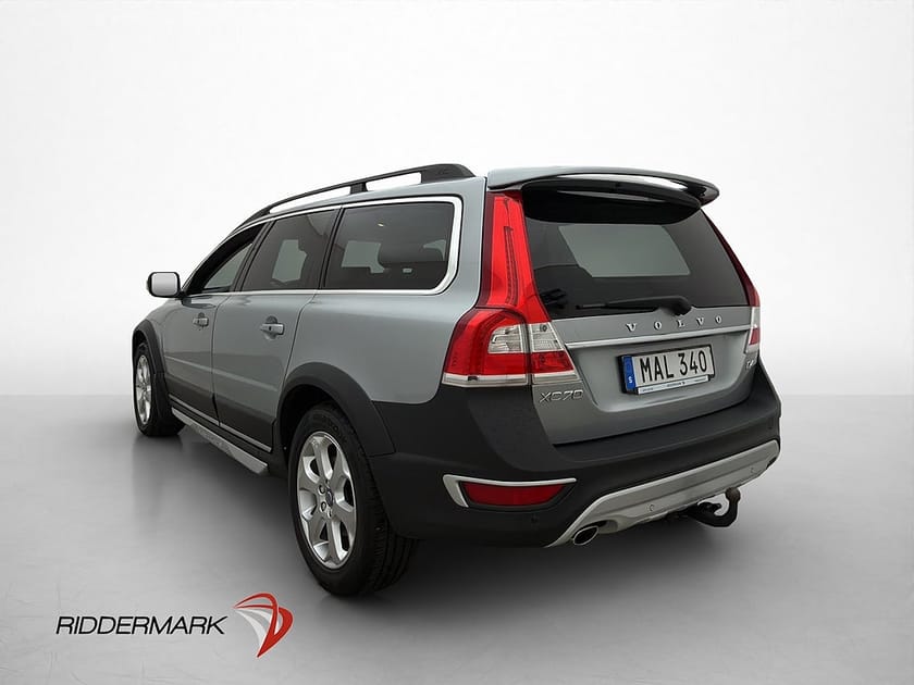 Bild 5 av Volvo XC70 D4 AWD Summum Värmare T-Lucka Skinn Drag Navi