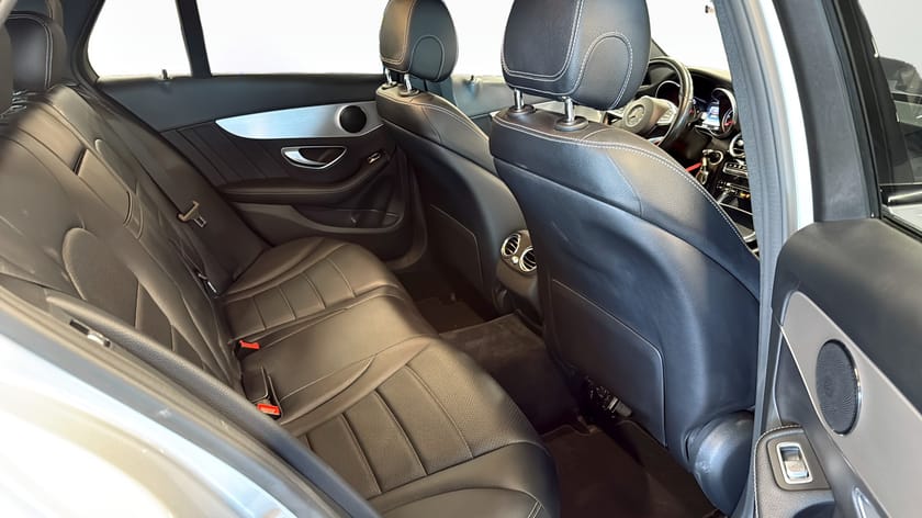 Bild 5 av Mercedes-Benz C 220 T d 7G-Tronic AMG Night Drag Backkamera 1 ägare Navi