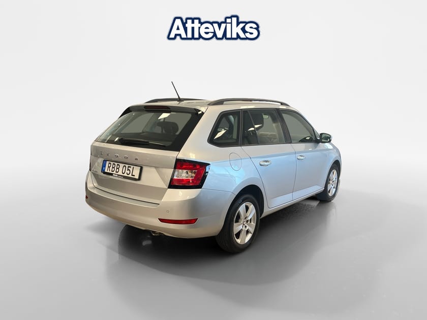 Bild 3 av Škoda Fabia Kombi 1.0 TSI 95hk *KomfortpaketDragkrok*