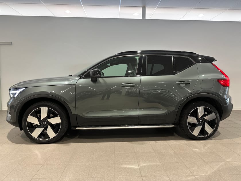 Bild 5 av Volvo EX40 Single Motor ExtendedRange Ultra SE/ Panoramatak/ 360 Kamera/ Dragkrok