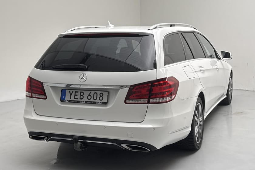 Bild 3 av Mercedes-Benz E 220 T BlueTEC