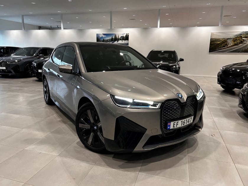 Bilde 1 av BMW iX xDrive50 