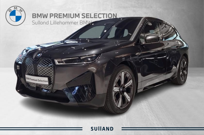 Bilde 1 av BMW iX xDrive50 Fully Charged/Bakhjulsstyring/Klimaseter/HarmanKardon