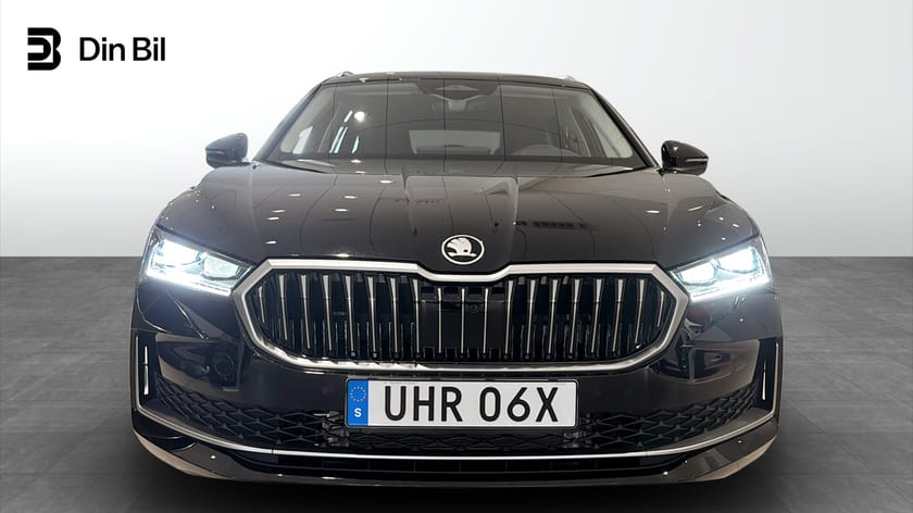 Bild 4 av Škoda Superb Kombi COMBI SELECTION 2,0 TDI 193 HK 7 VXL DSG 4X