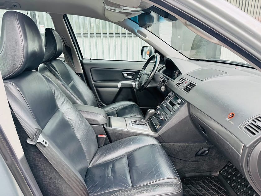 Bild 5 av Volvo XC90 2.5T 210HK AWD AUTOMAT MOMENTUM