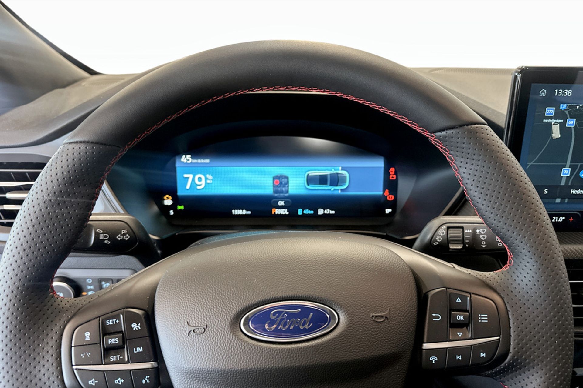 Ford Kuga Plug-In Hybrid 2026, bild 7/10