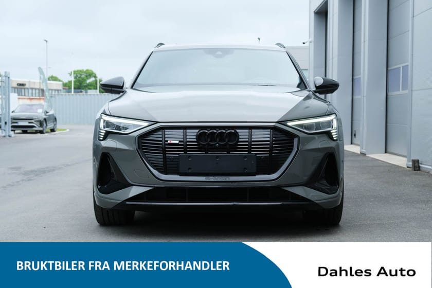 Bilde 3 av Audi e-tron Sportback 55 quattro sb s line sp black