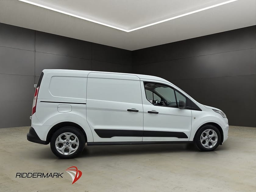 Bild 2 av Ford Transit Connect 230 LWB Värmare Drag B-Kamera CARPLAY Moms