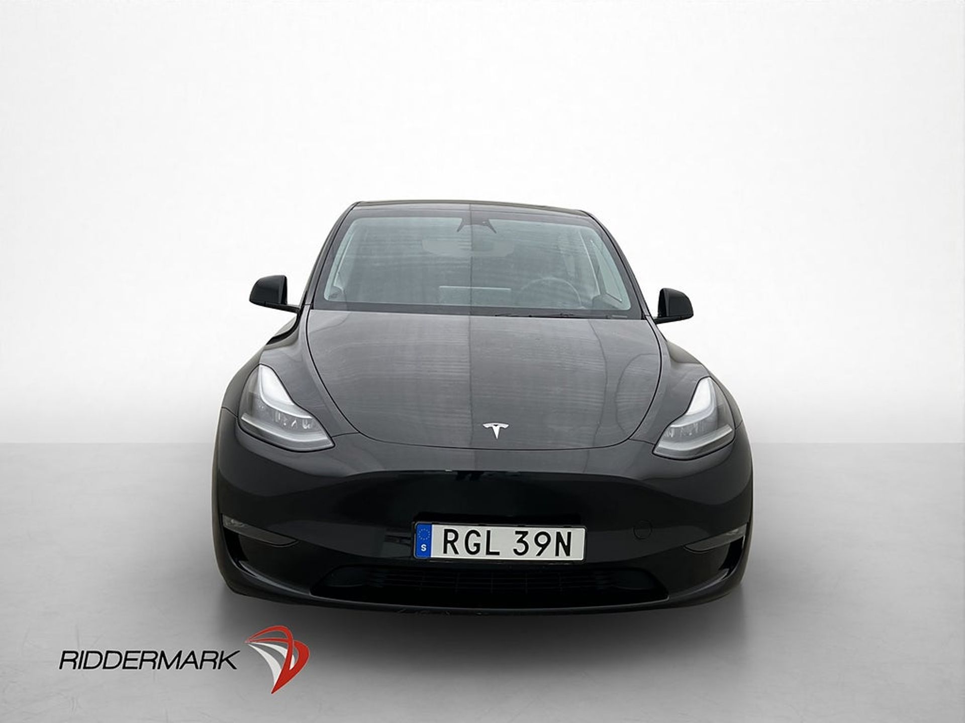 Tesla Model Y 2023, kuva 3/10