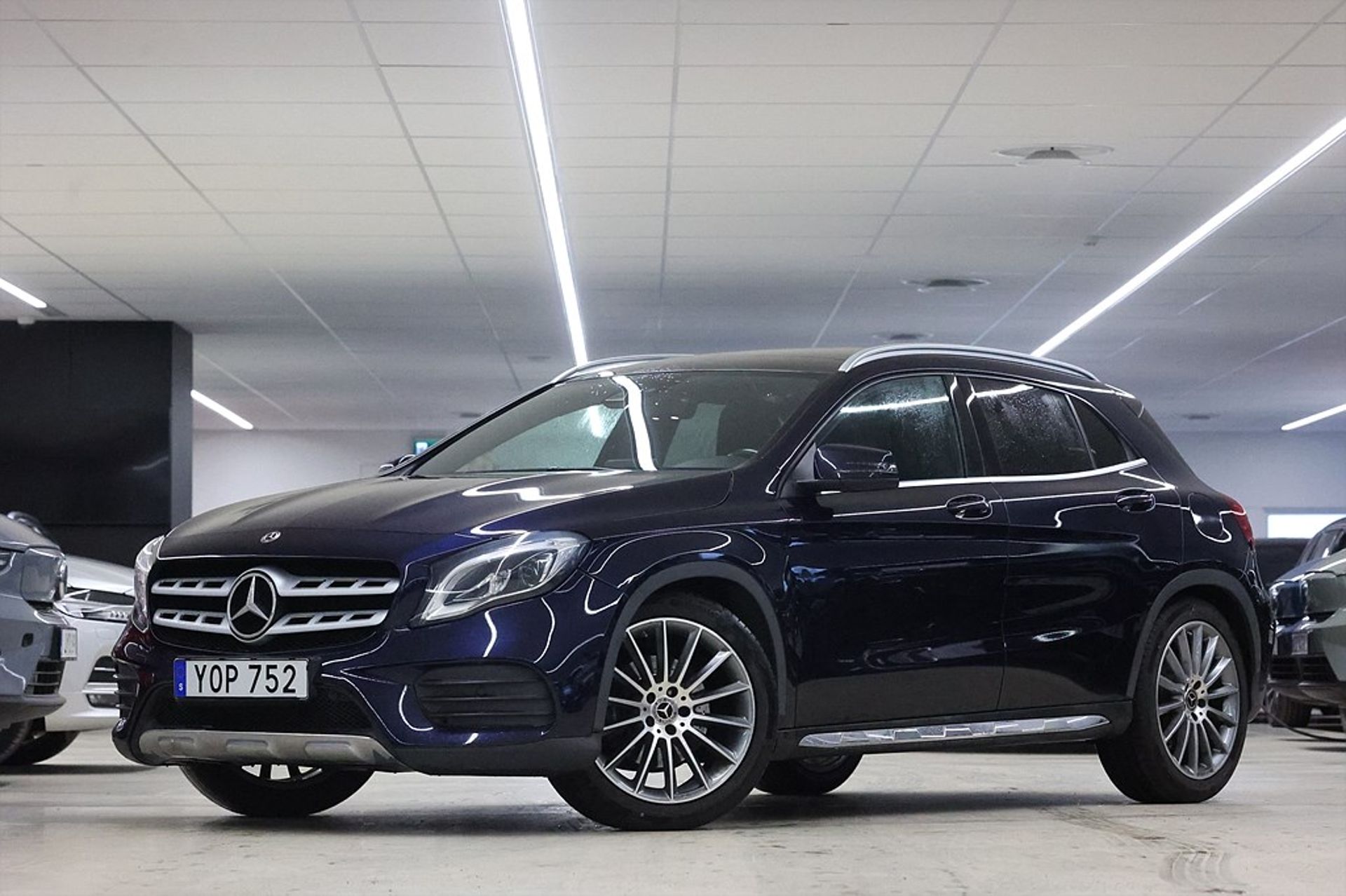 Mercedes-Benz GLA 2018, photo 3/10