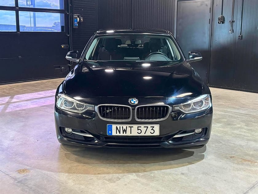 Bild 2 av BMW 328i Sedan 328 (245hk) Sport line / 2-äg