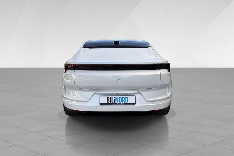 Polestar 4 Long Range Dual motor bilde 6