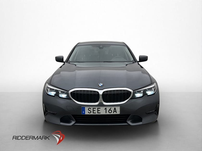 Bild 2 av BMW 320d xDrive Sedan 320 190hk Sport line Cockpit Drag Carplay Navi