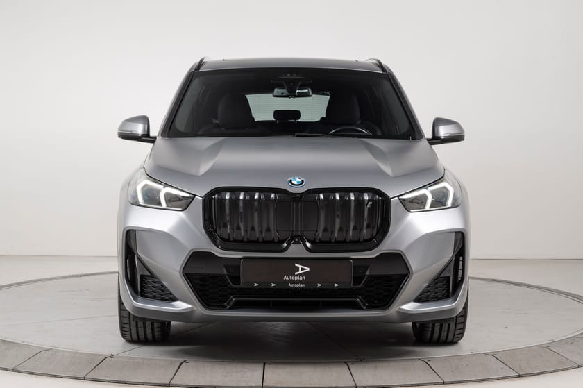Bilde 4 av BMW iX1 xDrive30 Fully Charged | M-Sport/ACC/Krok/H&K/360°/Pano