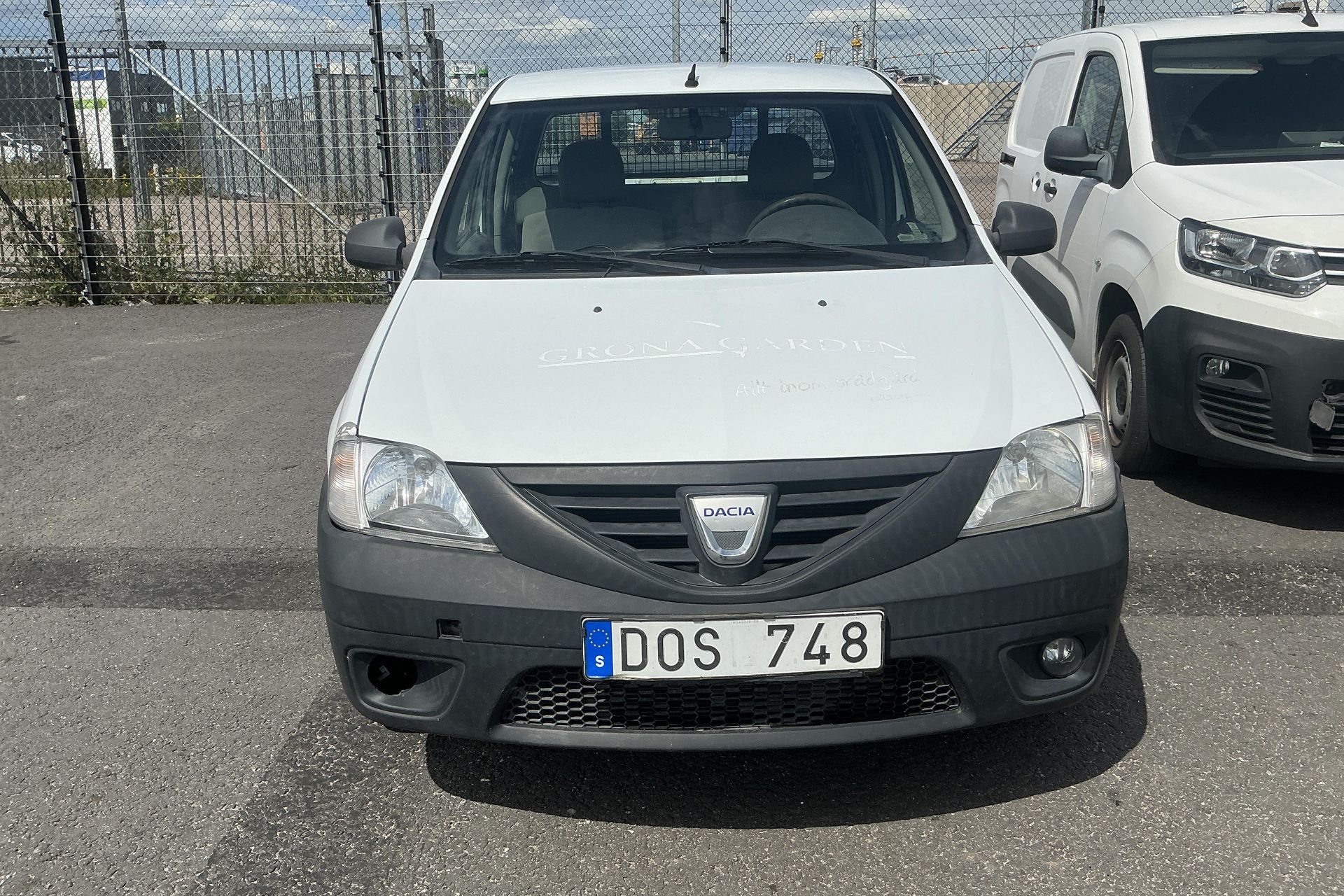 Dacia Logan Pick-Up 1.5 dCi 2010, bild 7/12