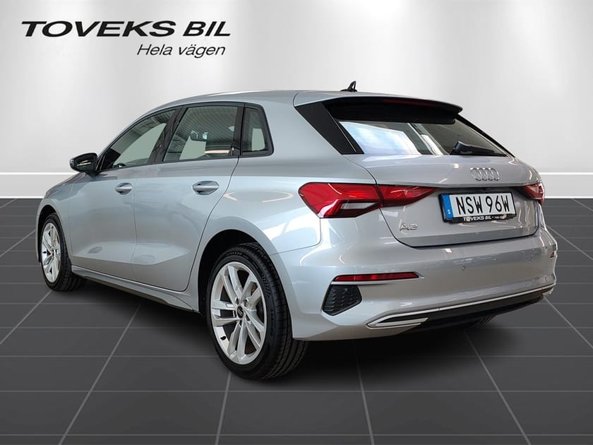 Bild 2 av Audi A3 Sportback 35 TFSI PROLINE ADVANCED 150 HK Backkamera