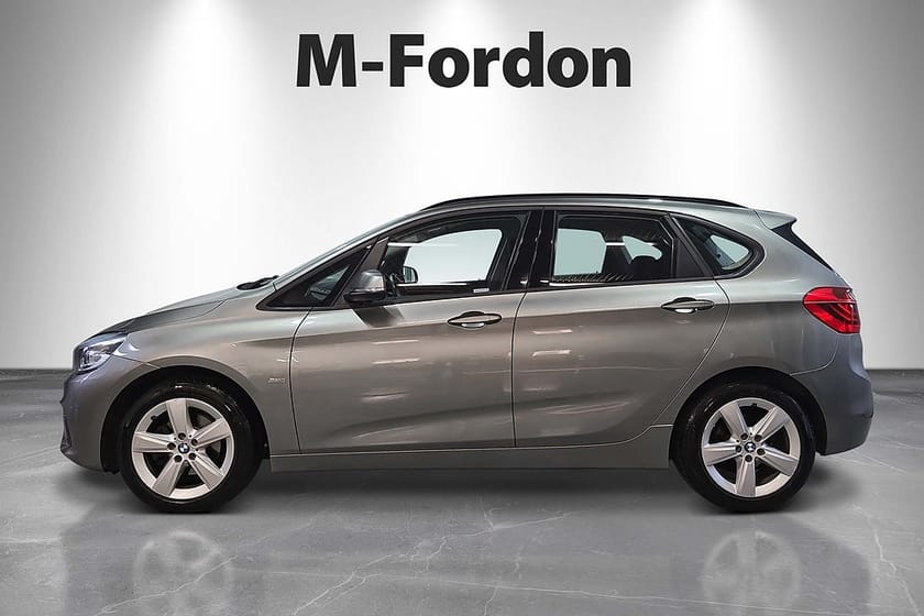 Bild 5 av BMW 218d Active Tourer Steptronic 150hk Sport line / Drag