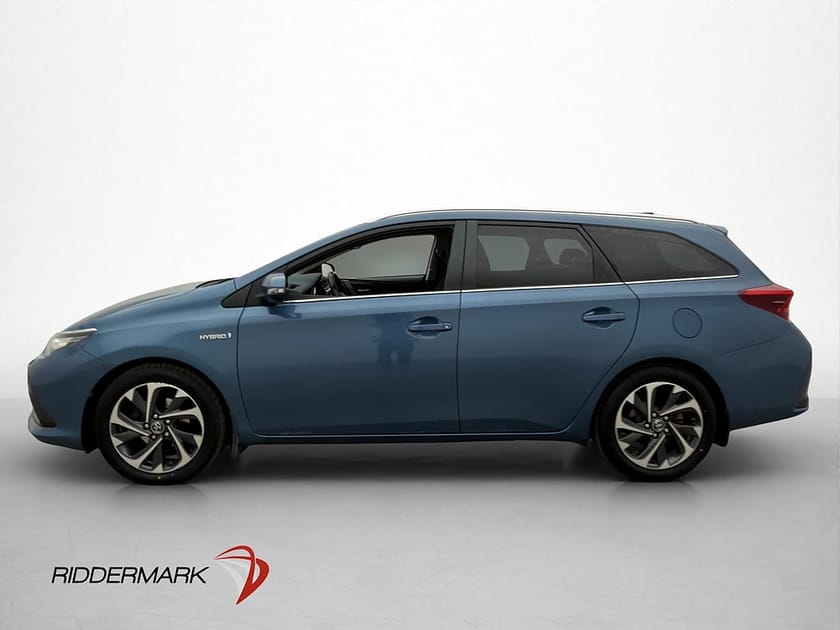 Bild 4 av Toyota Auris Touring Sports Hybrid 136hk Active Plus Kamera Keyless